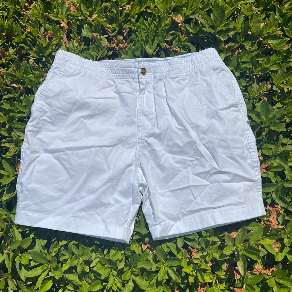 White Tommy Hilfiger Theo 7in Shorts